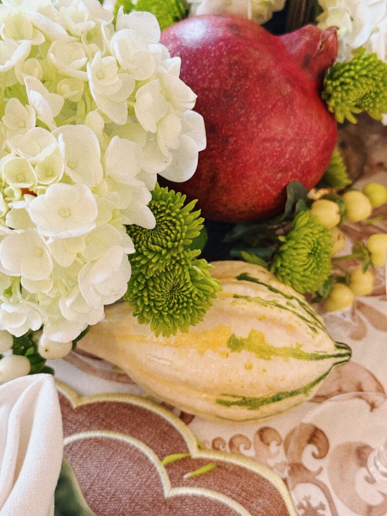 mary catherine echols tablescape